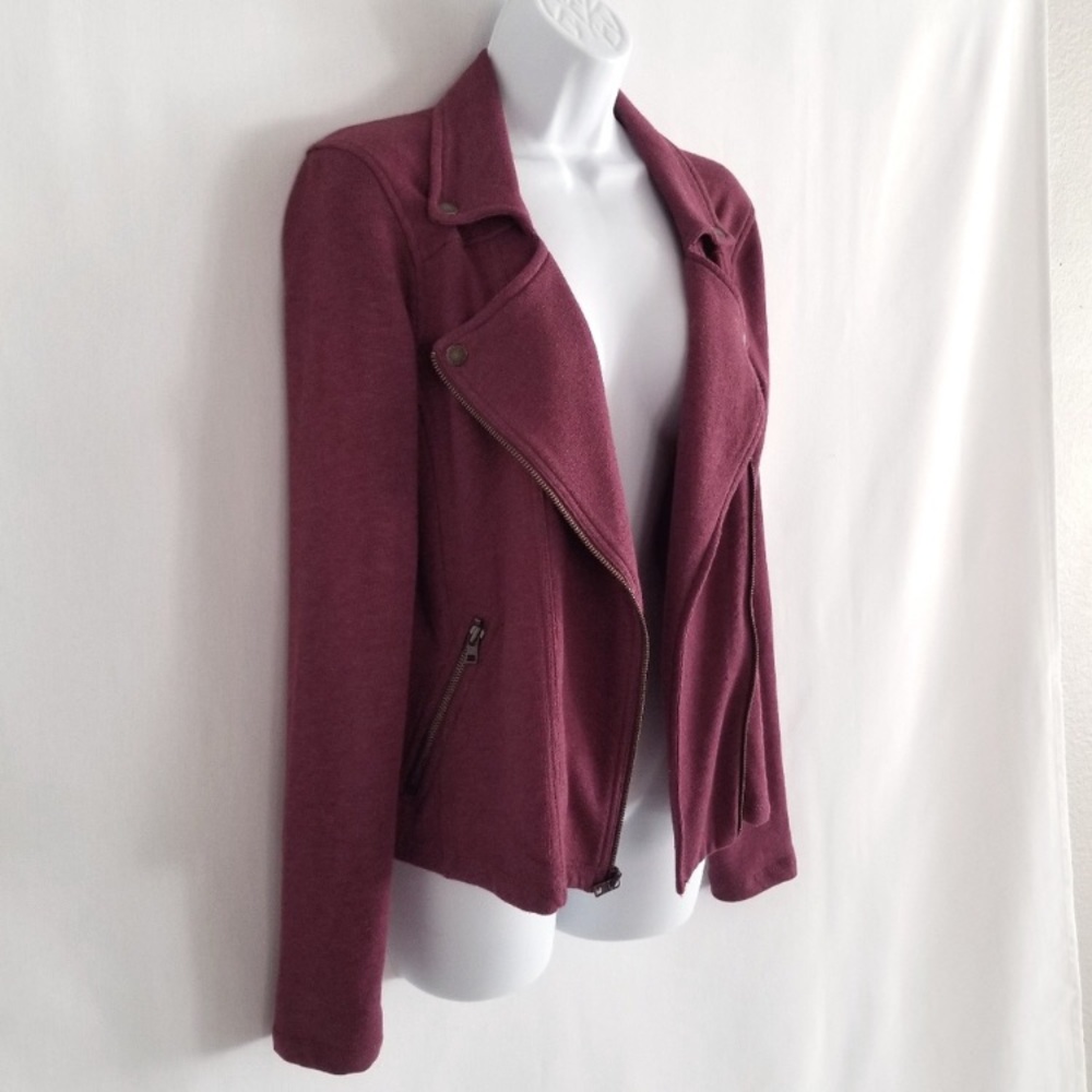 Burgundy jacket - Picture 4 of 8